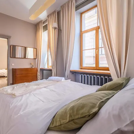 Barn Street Home, Old 1br Рига