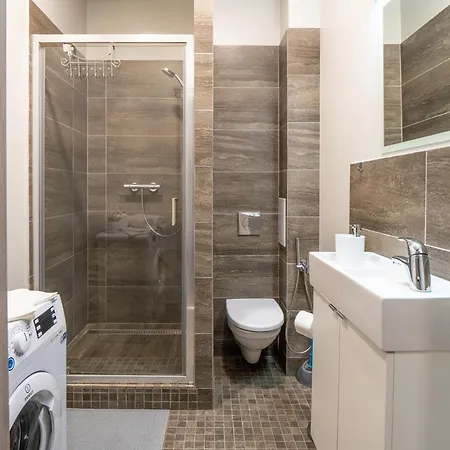 Апартаменти Barn Street Home, Old 1br Рига