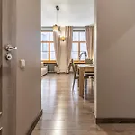 Dzīvoklis Barn Street Home, Old 1br Riga
